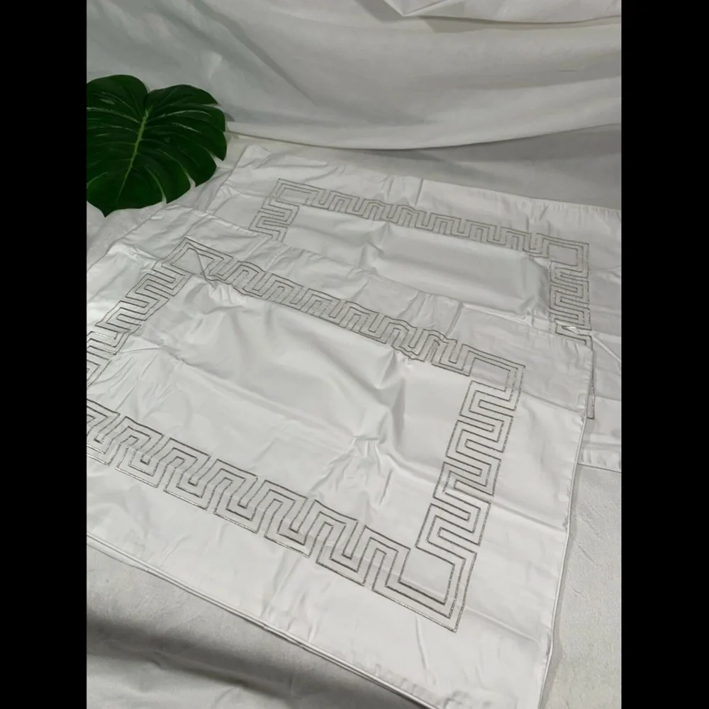 NIB Hotel Collection Greek Key Cotton Platinum (1) Standard‎ Sham Case
